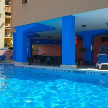 En La Carihuela Apartment Torremolinos
